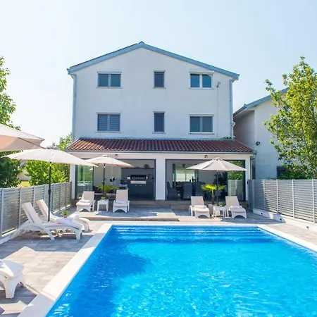 Dar Pocitelj * Čapljina