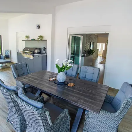 Dar Pocitelj * Čapljina