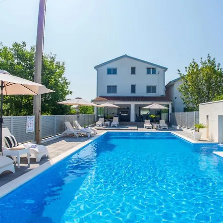 Dar Pocitelj Apartman *