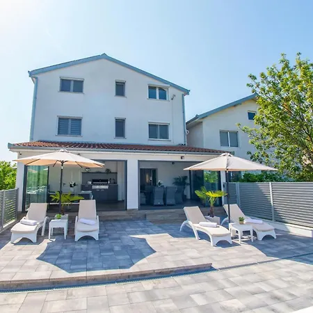 Apartment Dar Pocitelj *